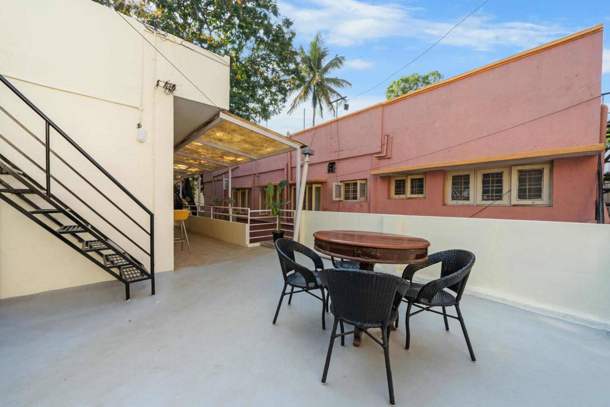 House Of 2 Tress Penthouse Villa Bangalore Dış mekan fotoğraf